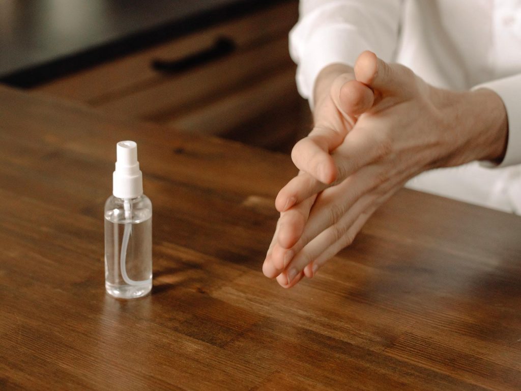 how to make hand sanitizer 2